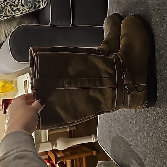 Coach Vallie sz 6 olive green boots suede - Picture 1 of 8